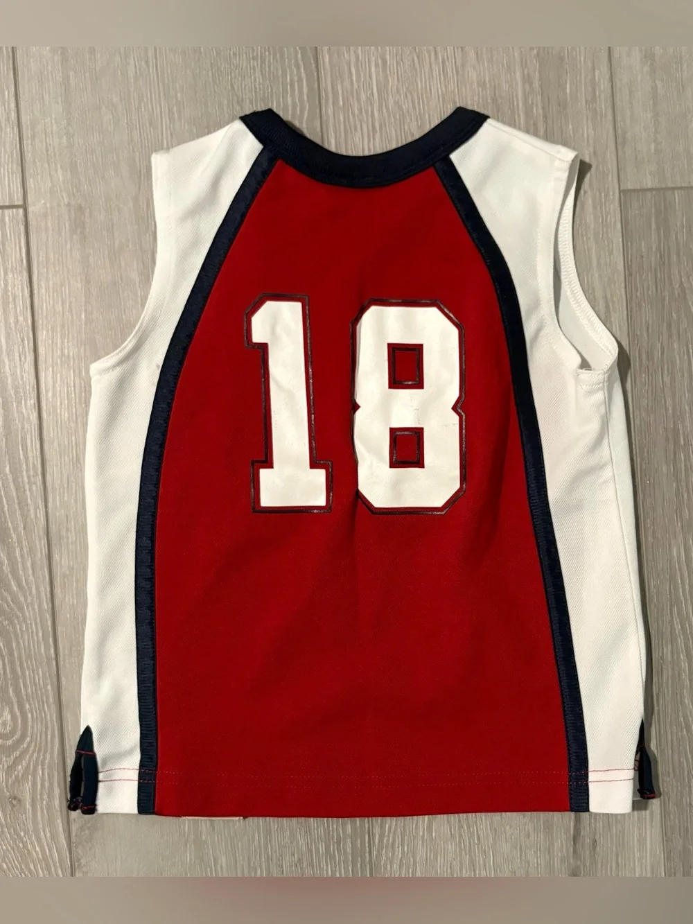 OshKosh B'gosh Red Swing Sleeveless Kids Top. Boys size 4T